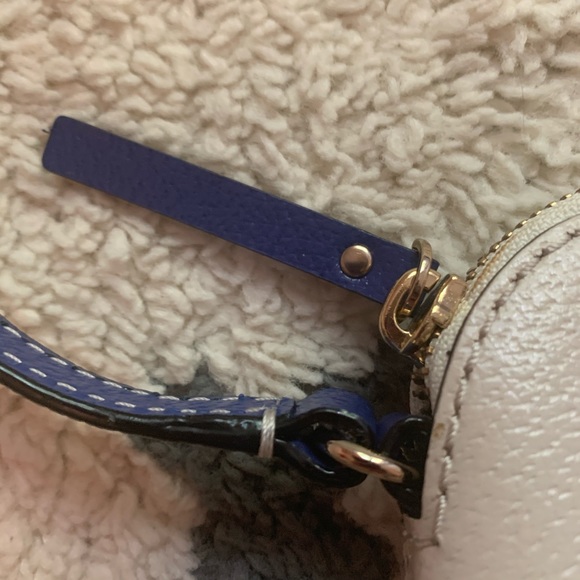 Sold! Kate Spade purse - Picture 7 of 8